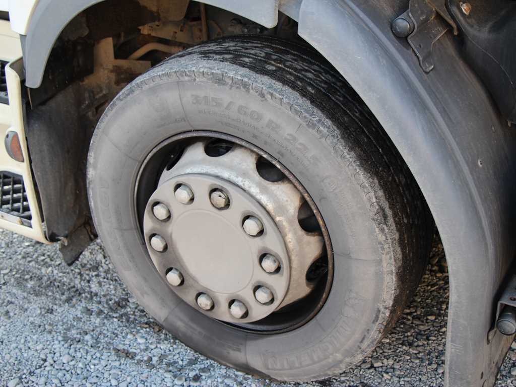 Renault PREMIUM 450 DXi 6X2  VELKOOBJEMOVÁ SOUPRAVA 120 CB