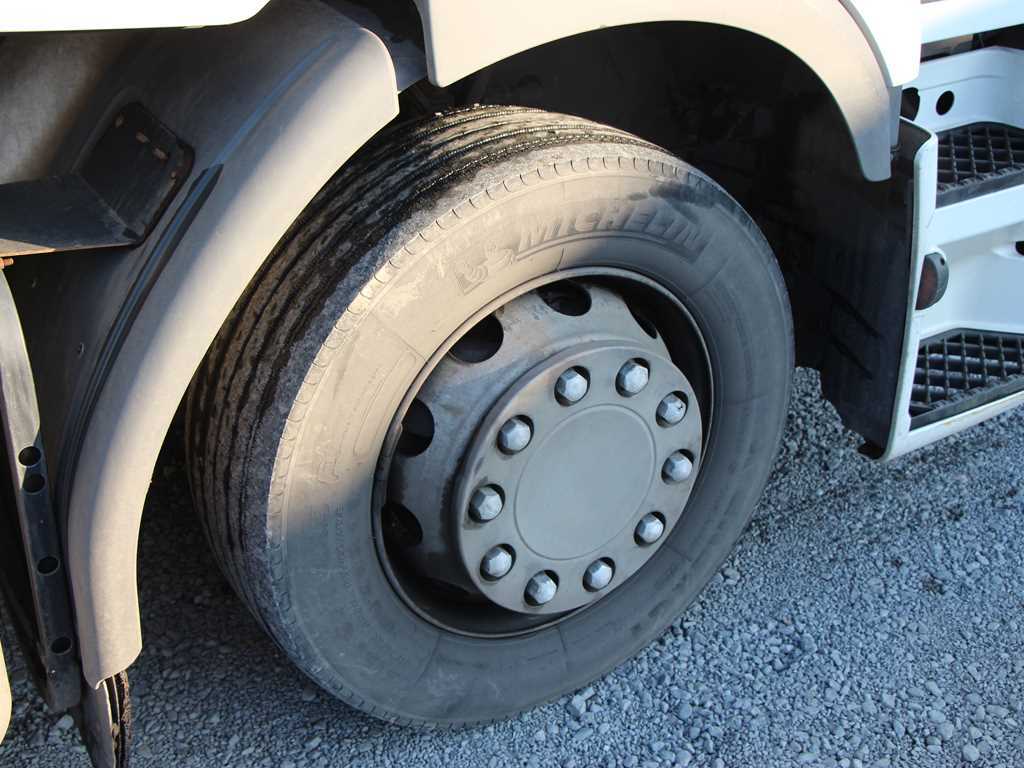 Renault PREMIUM 450 DXi 6X2  VELKOOBJEMOVÁ SOUPRAVA 120 CB