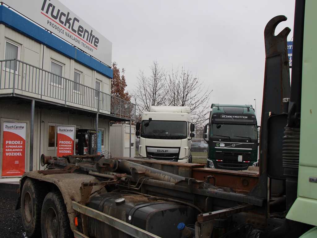 Ostatní MERCEDES-BENZ ACTROS 180.13 / MIDLINER NOSIČ KONTE