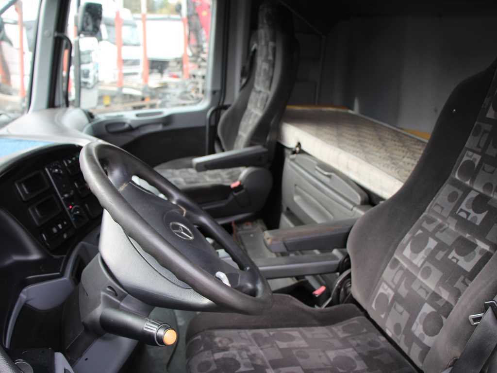 Mercedes-Benz Actros 1841