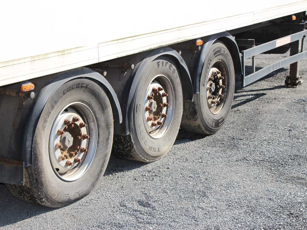 Schwarzmüller KOS T 3/E   STANDARD, AGREGÁT CARRIER , 2xVÝPARNÍK