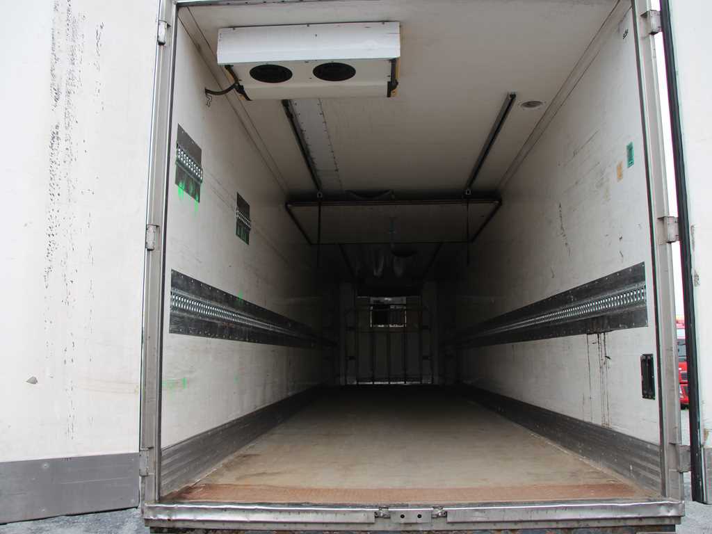 Schwarzmüller KOS T 3/E 2xVÝPARNÍK, PŘÍČKA, ČELO, 380V