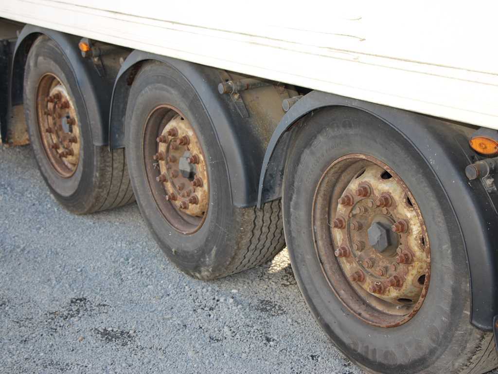 Schwarzmüller  KOS T3/E STANDARD, CARRIER MAXIMA 1300
