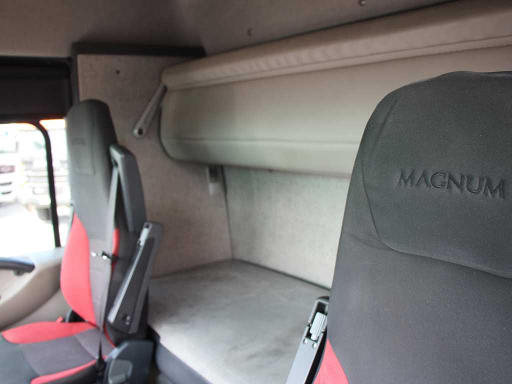 Renault MAGNUM P6X2 6X2, EURO 5 EEV, RETARDÉR