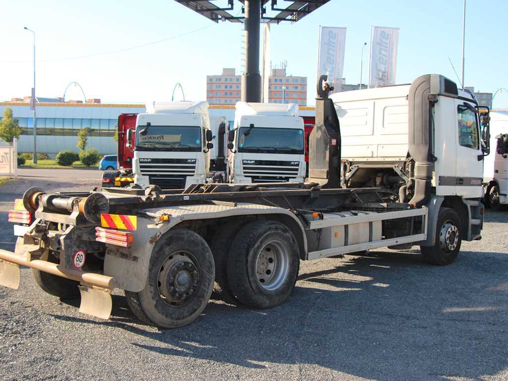 Ostatní M-B ACTROS 2535 L 6X2 NOSIČ VÝMĚNNÝCH NÁSTAVEB, AD