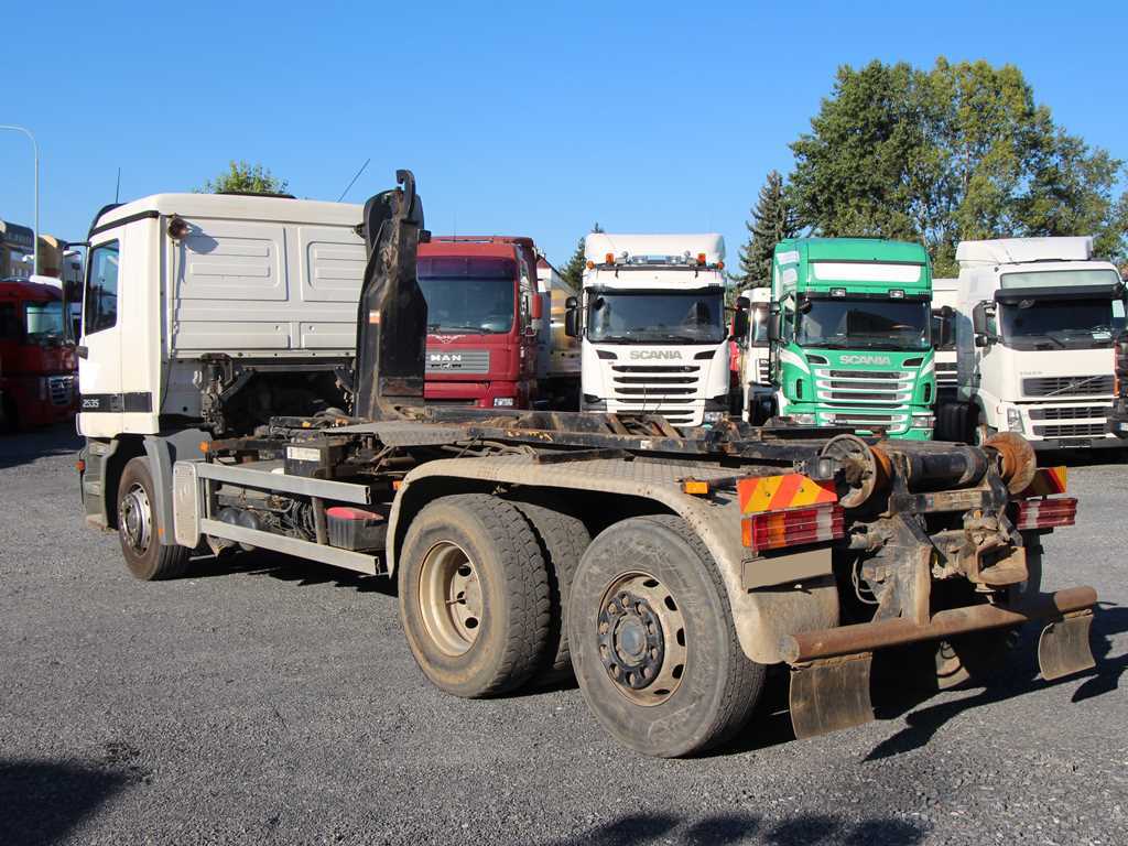 Ostatní M-B ACTROS 2535 L 6X2 NOSIČ VÝMĚNNÝCH NÁSTAVEB, AD