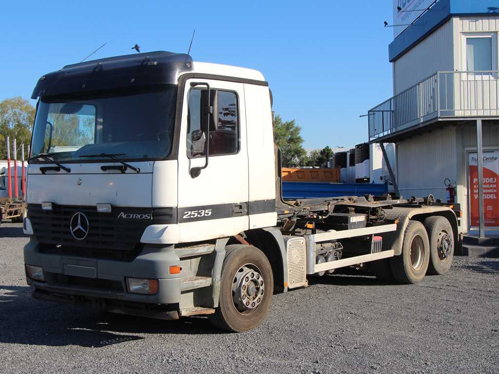 Ostatní M-B ACTROS 2535 L 6X2 NOSIČ VÝMĚNNÝCH NÁSTAVEB, AD