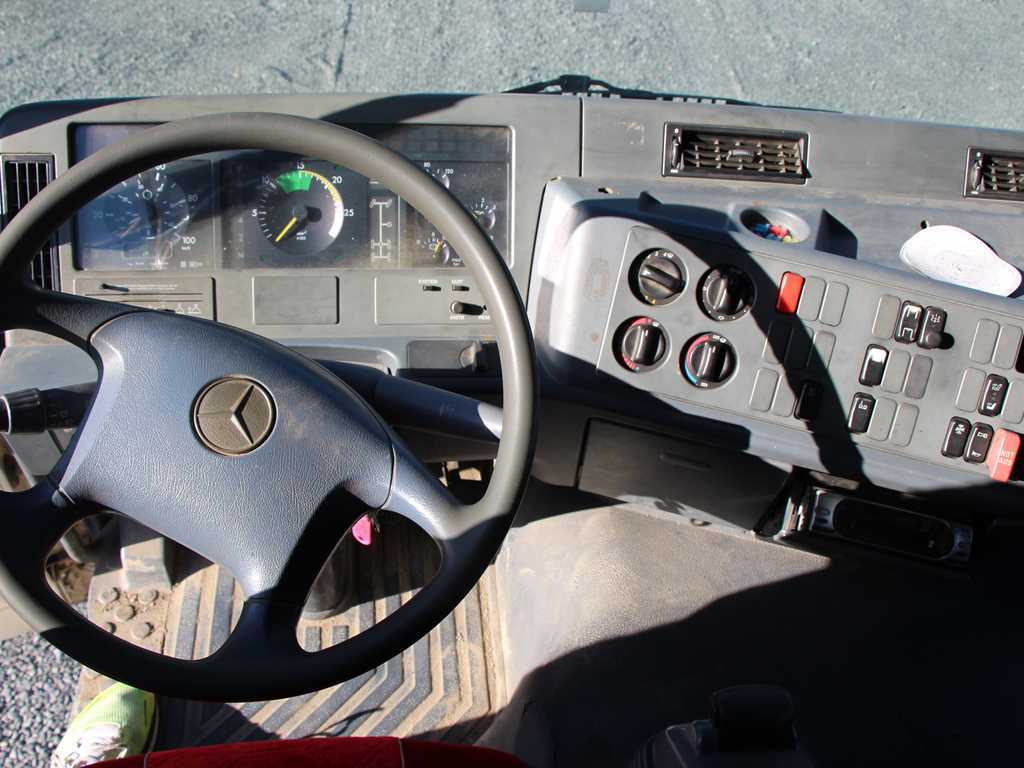 Ostatní M-B ACTROS 2535 L 6X2 NOSIČ VÝMĚNNÝCH NÁSTAVEB, AD